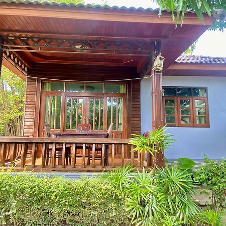 クム ラーンタ リゾート Ko Lanta エクステリア 写真